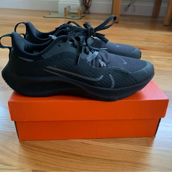 Nike pegasus 37 shield 8.5 blackout winter reflective logos running sneakers - Picture 2 of 16